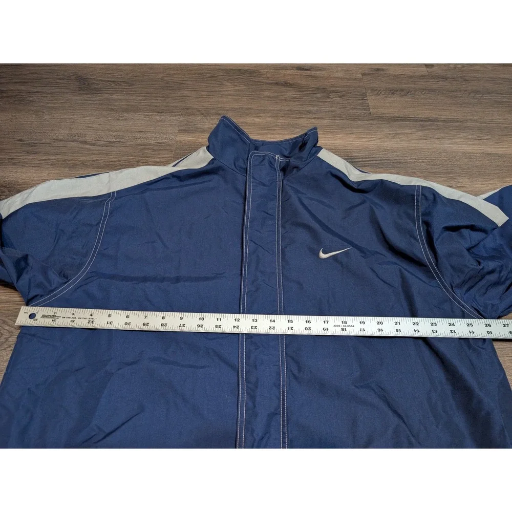 Nike style track